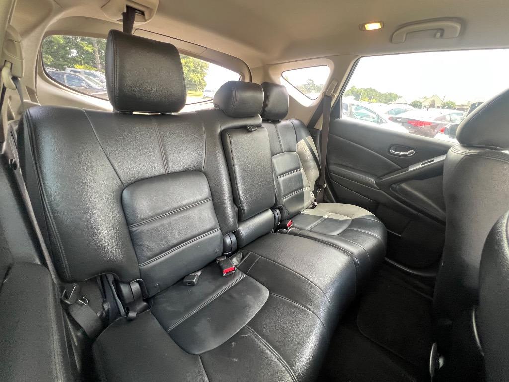 2014 Nissan Murano - $11,900