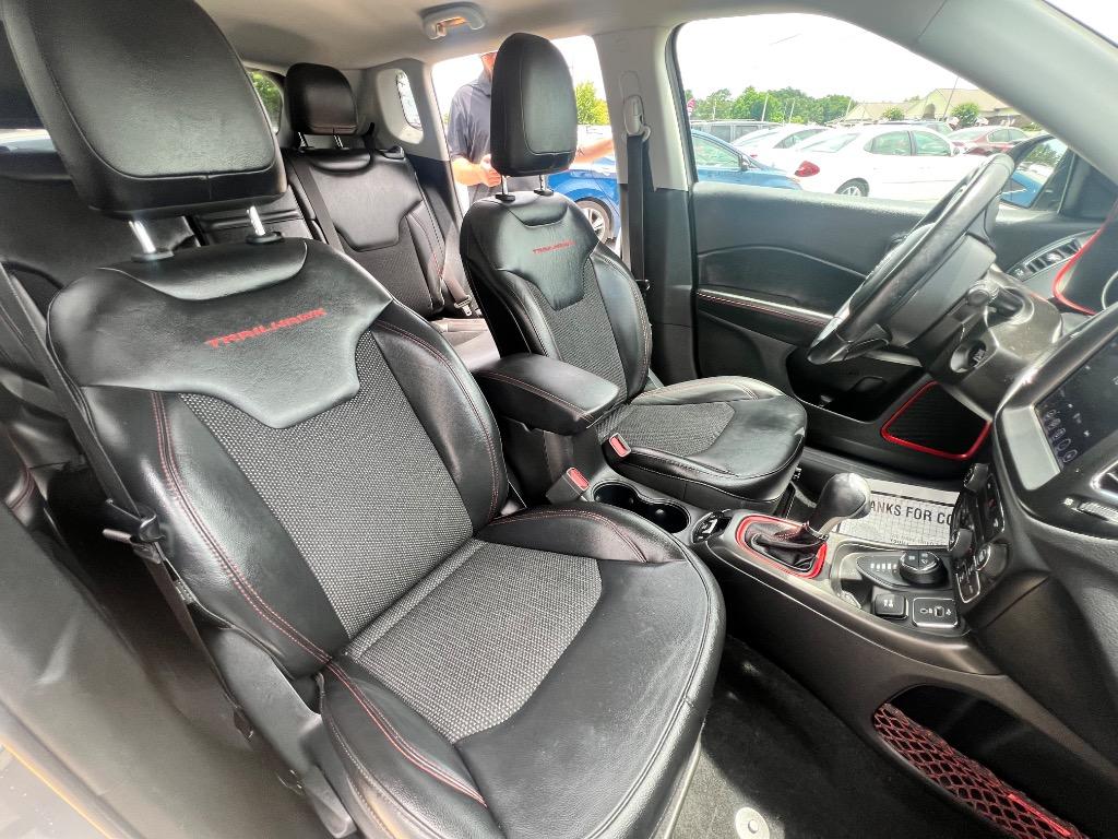 2018 Jeep Compass - $14,900