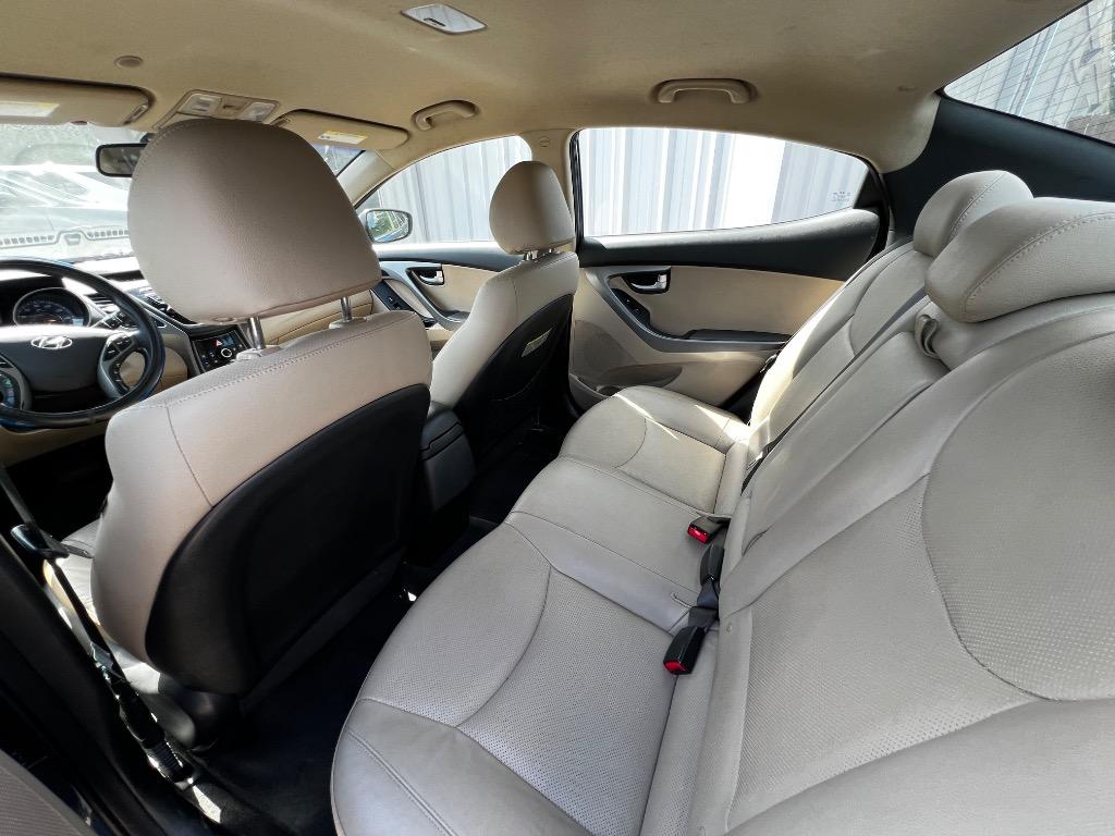 2014 Hyundai Elantra - $11,900