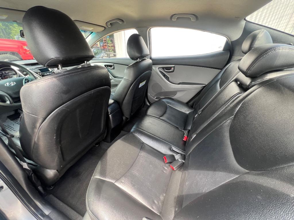 2016 Hyundai Elantra - $12,900