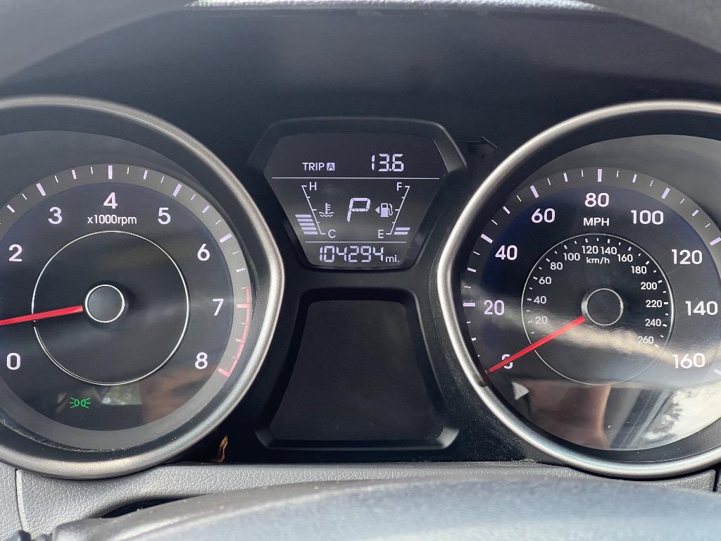 2016 Hyundai Elantra - $12,900