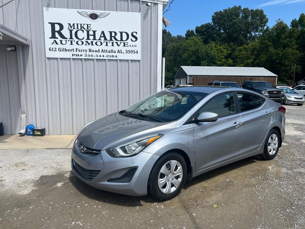 2016 Hyundai Elantra - $12,900