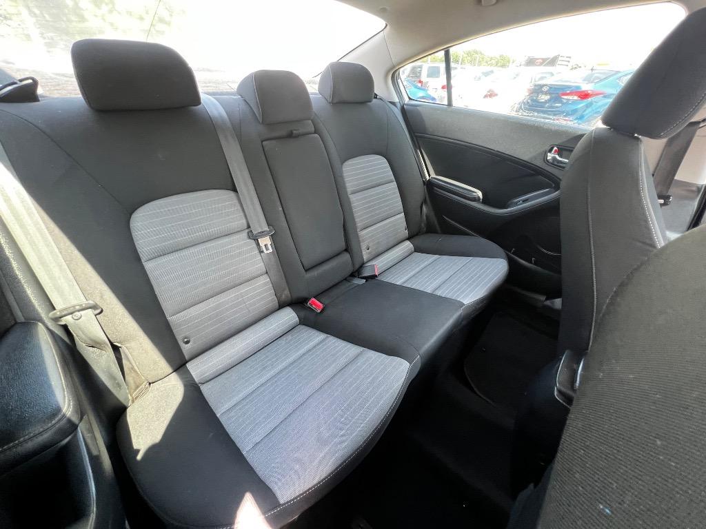 2016 Kia Forte - $9,900