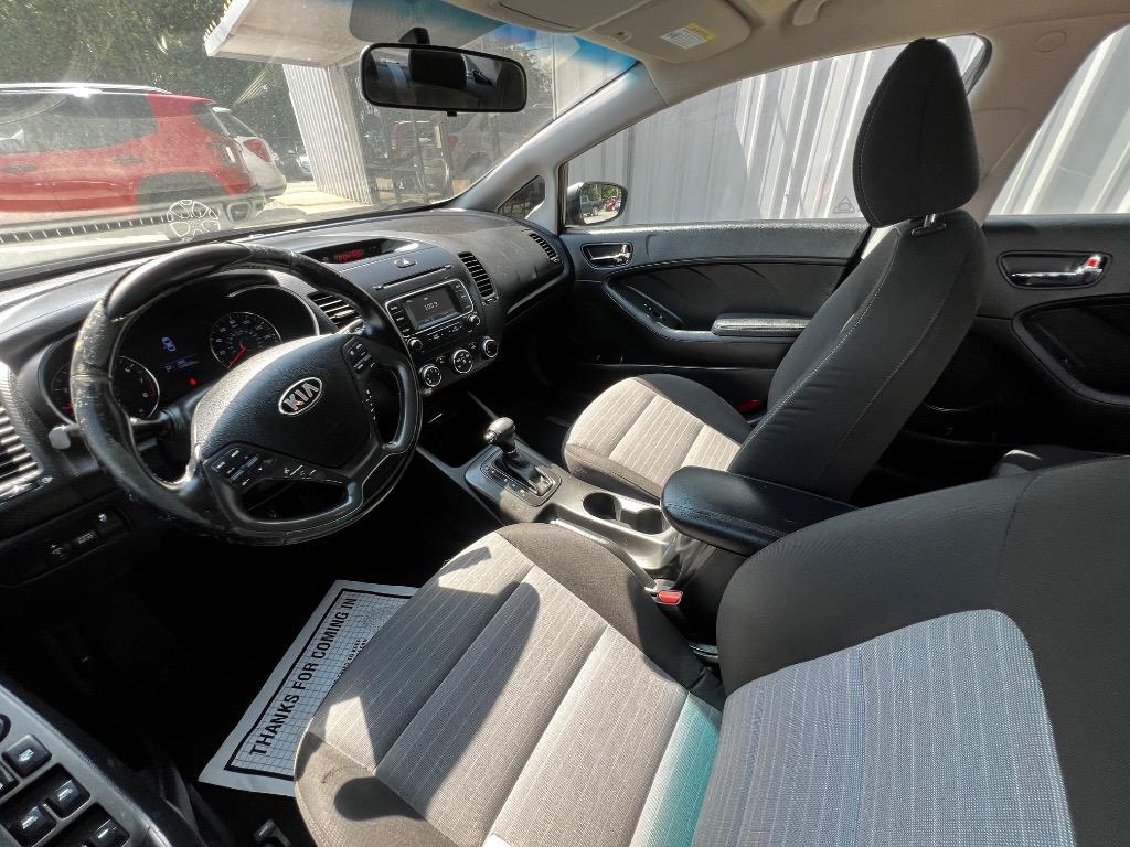 2016 Kia Forte - $9,900