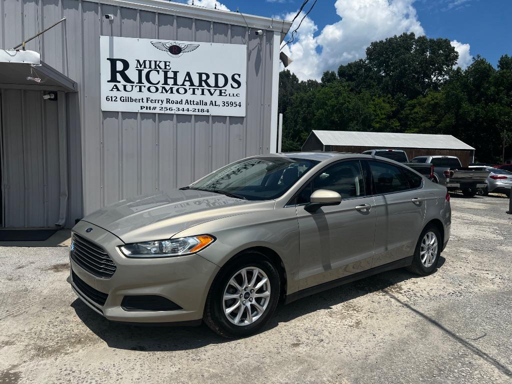 2015 Ford Fusion - $11,900