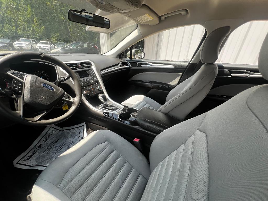 2015 Ford Fusion - $11,900