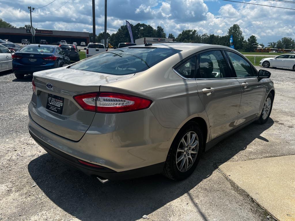 2015 Ford Fusion - $11,900