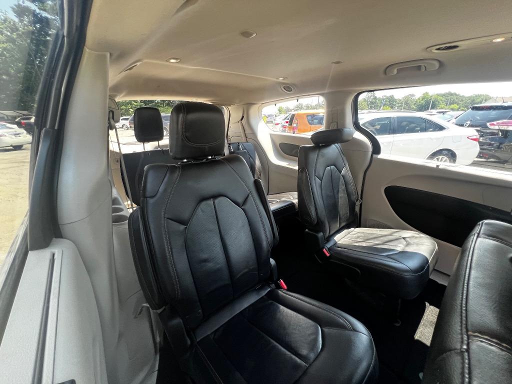 2018 Chrysler Pacifica - $13,900