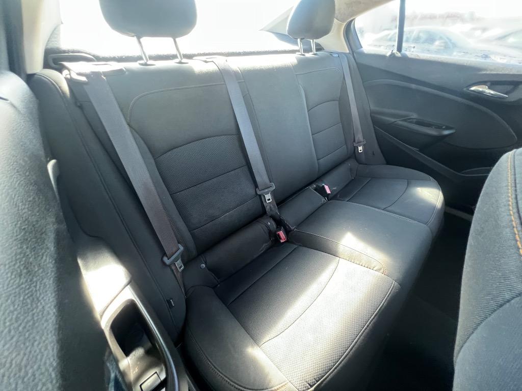 2017 Chevrolet Cruze - $11,900