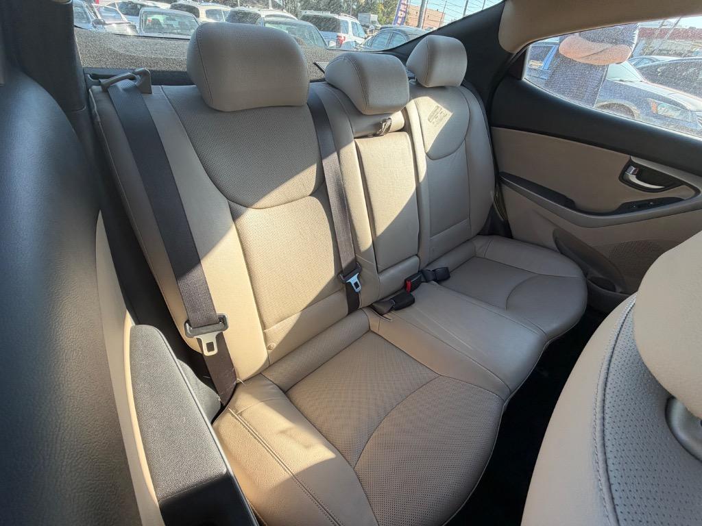 2014 Hyundai Elantra - $11,900