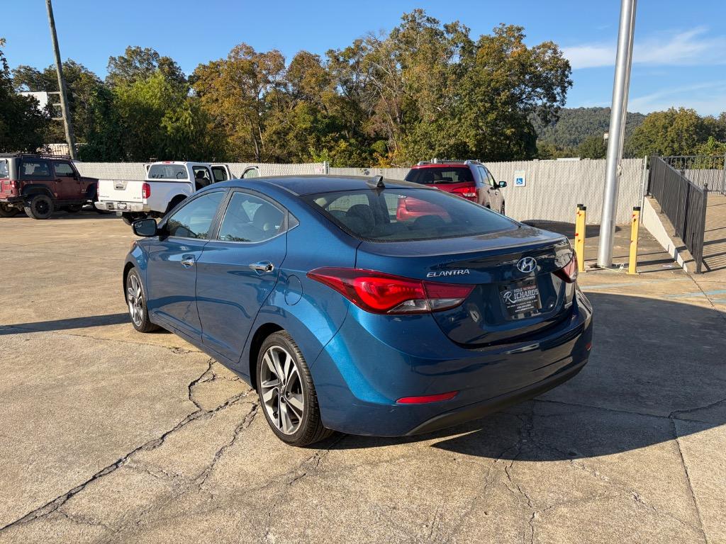 2014 Hyundai Elantra - $11,900