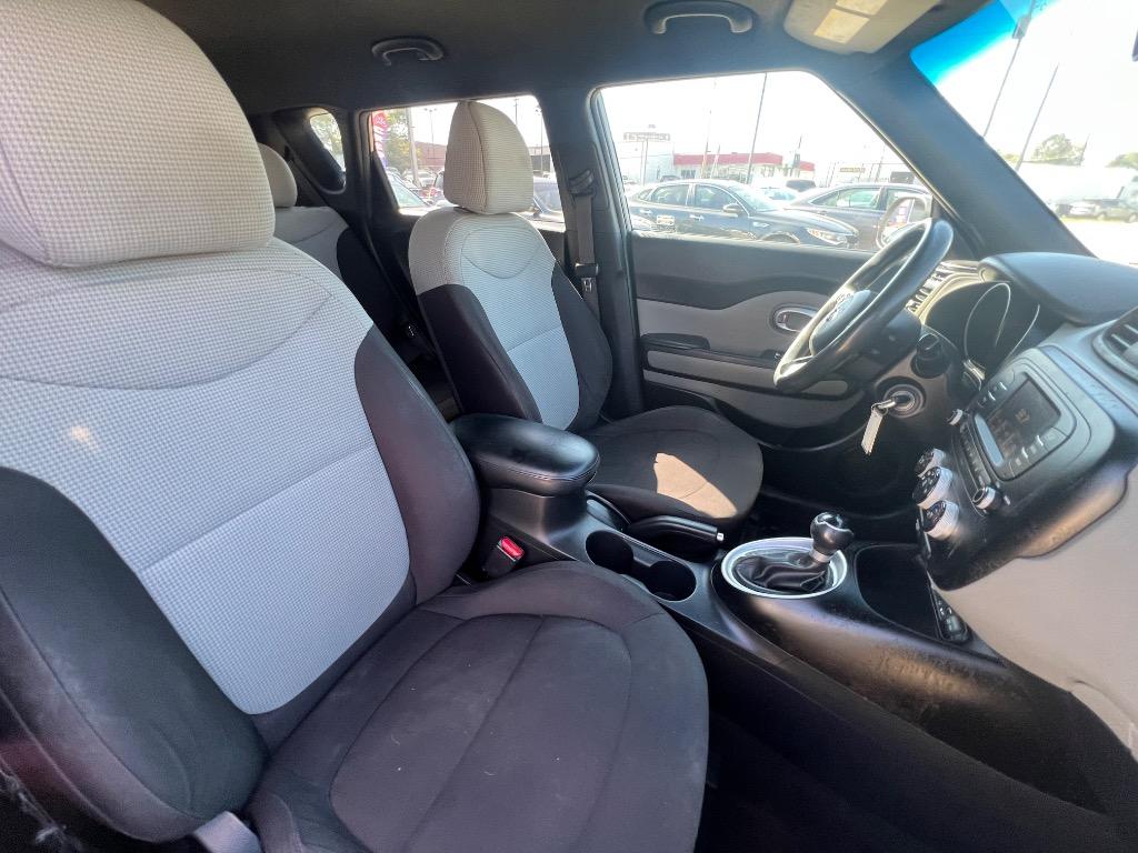2017 Kia Soul - $11,900