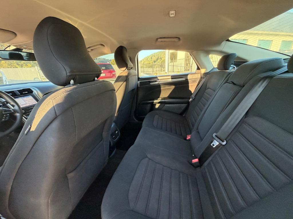 2019 Ford Fusion - $12,900