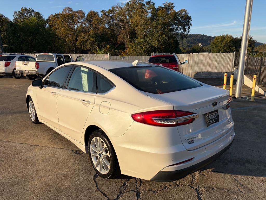 2019 Ford Fusion - $12,900