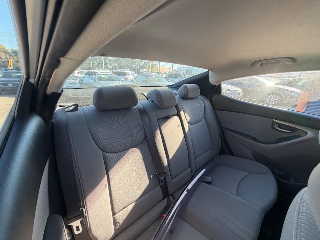 2016 Hyundai Elantra - $12,900