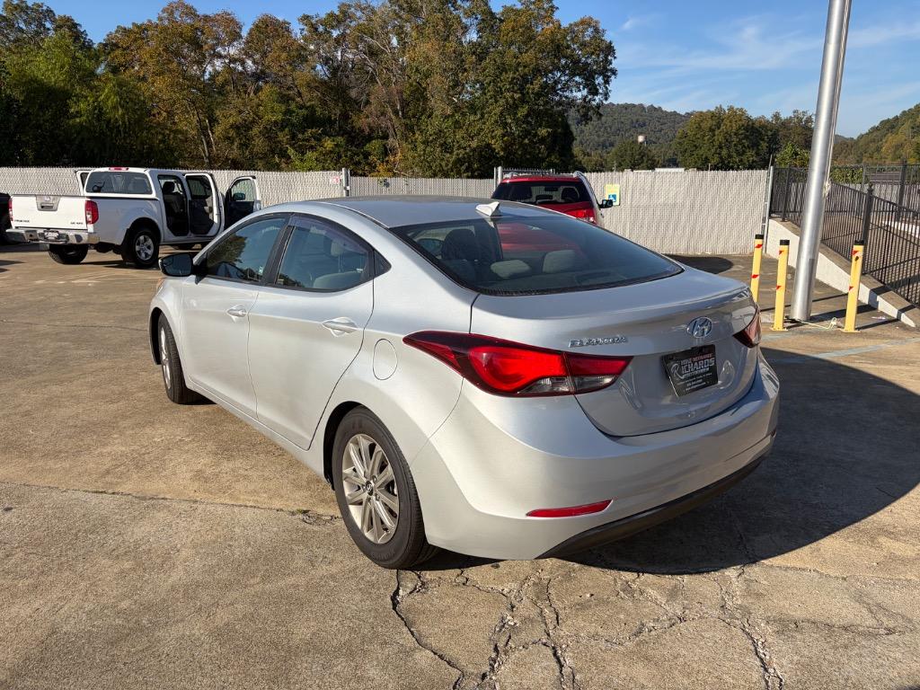 2016 Hyundai Elantra - $12,900