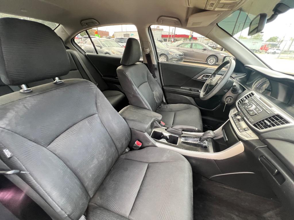 2015 Honda Accord - $11,900