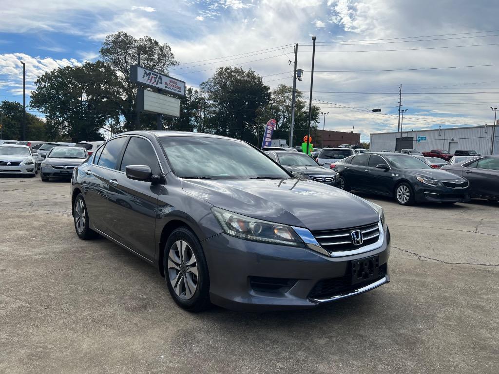 2015 Honda Accord - $11,900