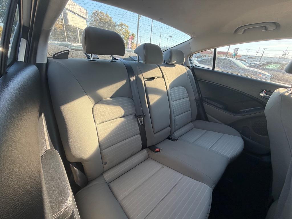 2015 Kia Forte - $11,900