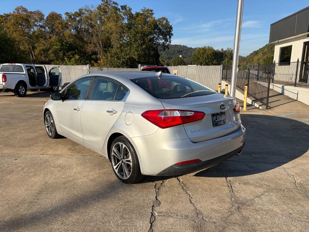 2015 Kia Forte - $11,900