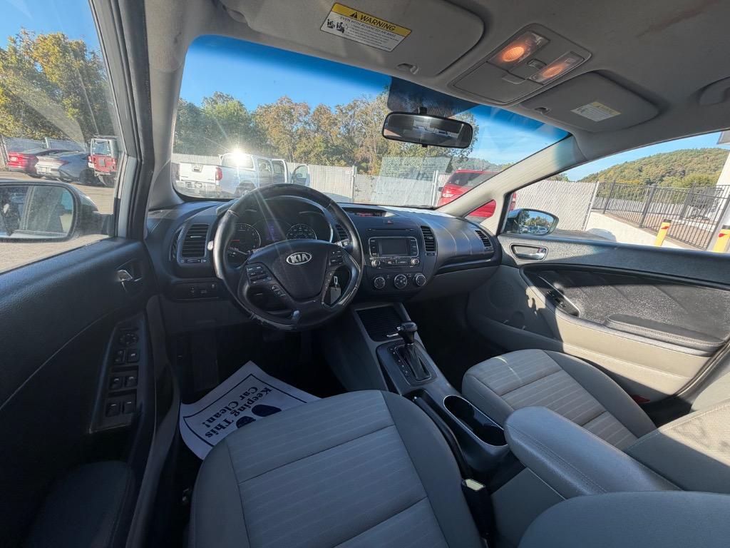 2015 Kia Forte - $11,900