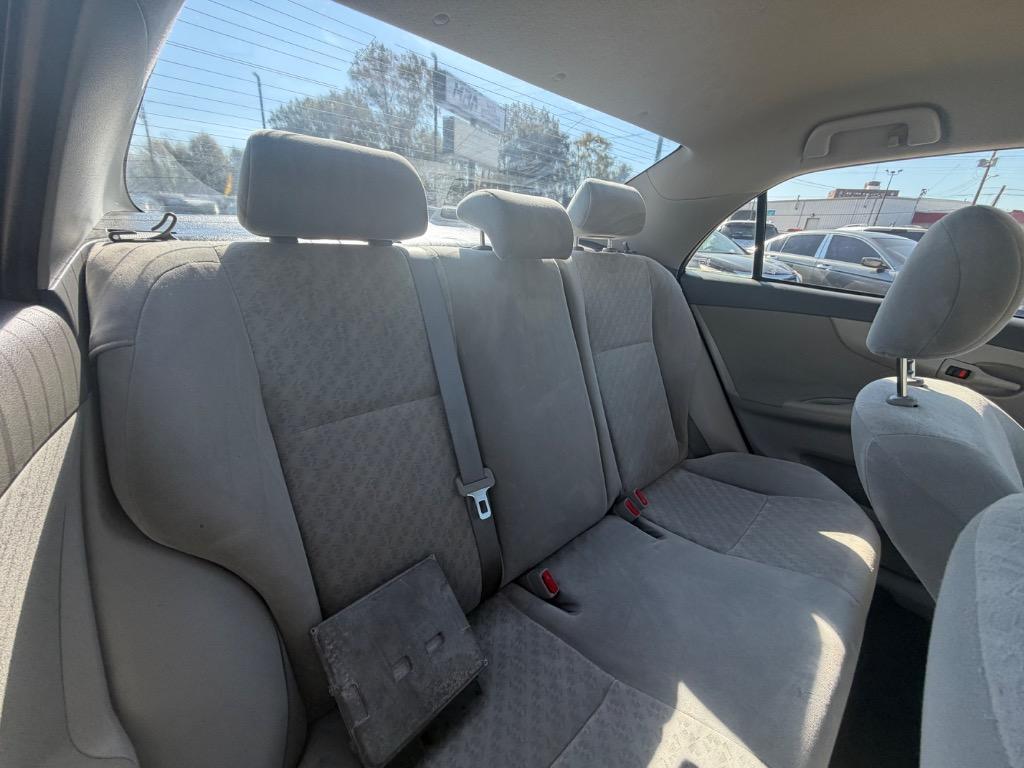 2009 Toyota Corolla - $8,900
