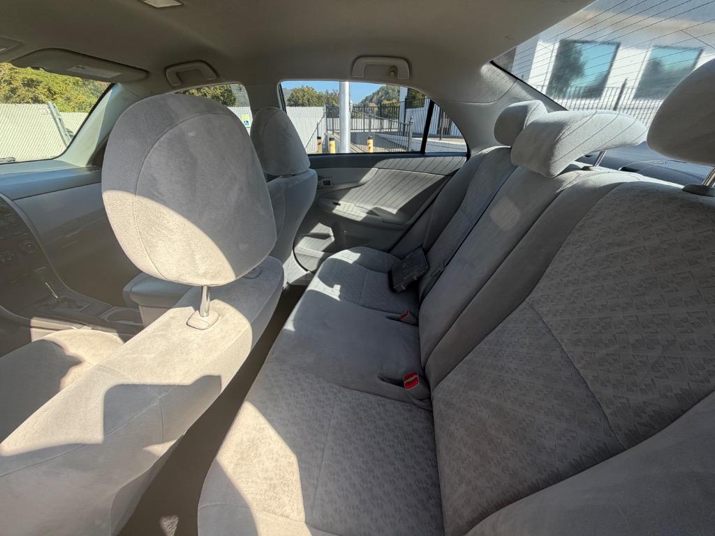 2009 Toyota Corolla - $8,900