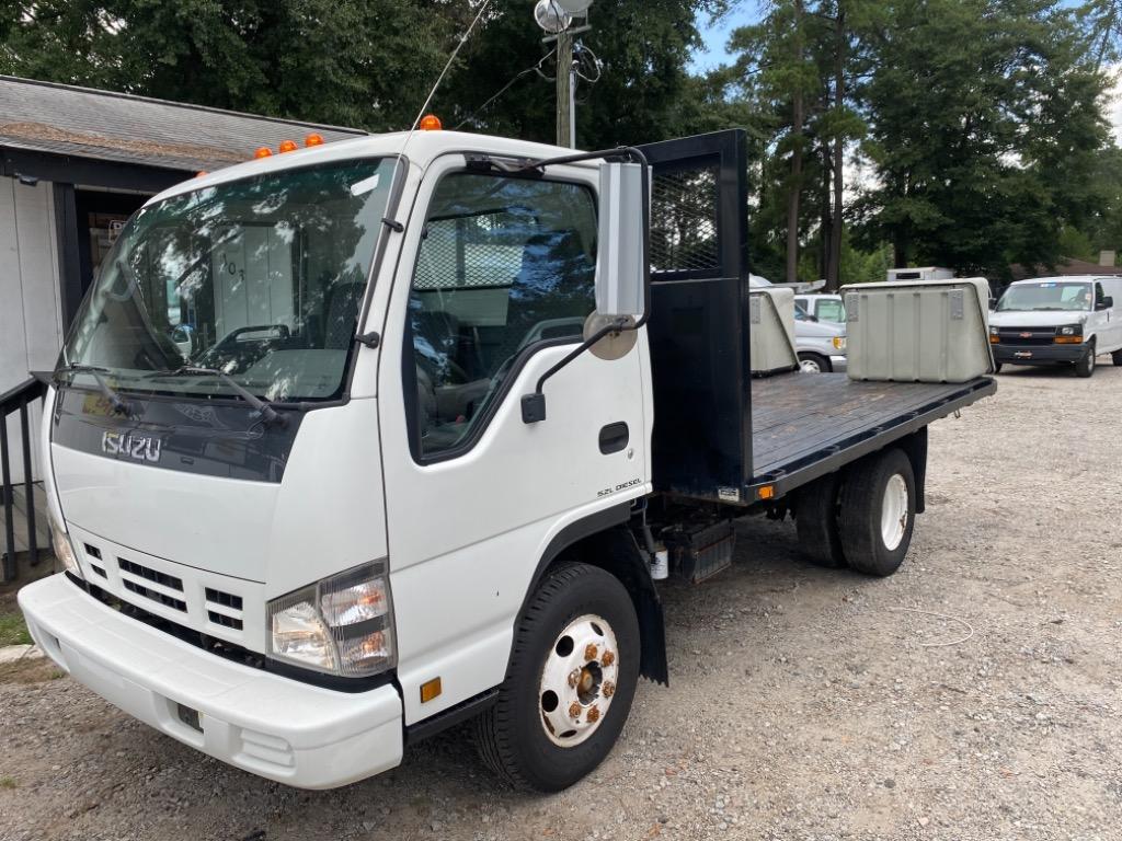 2007 Isuzu NPR  photo