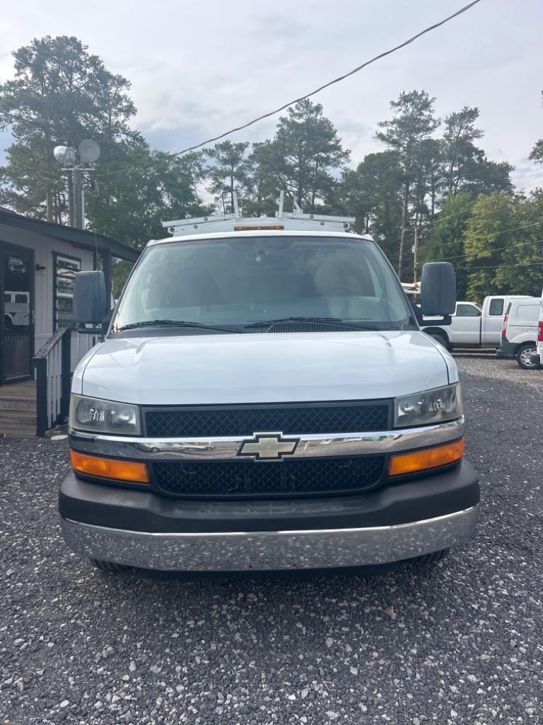 2013 Chevrolet Express 3500 3500 photo