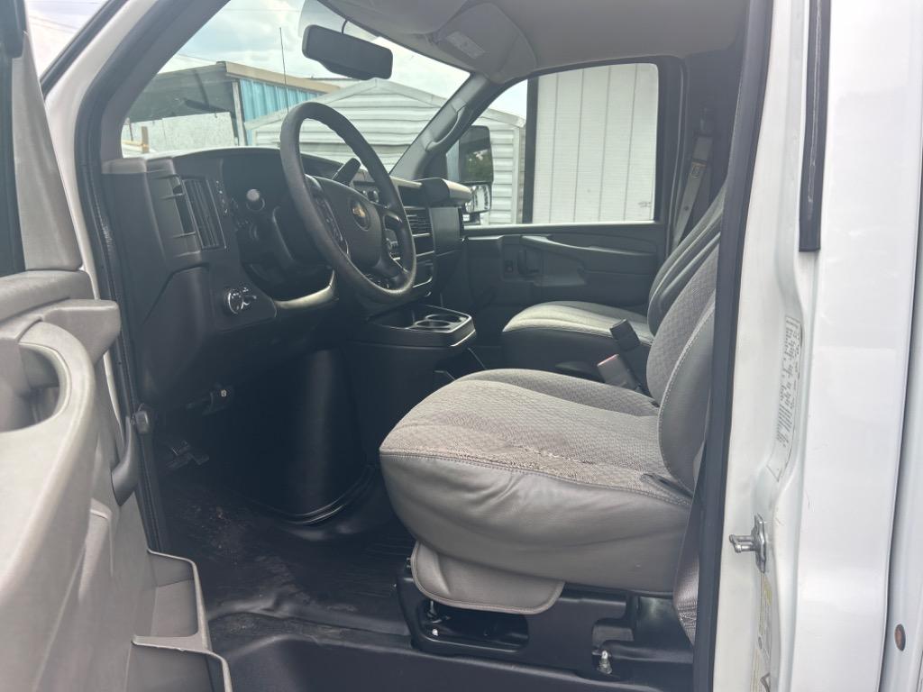 2013 Chevrolet Express 3500 3500 photo