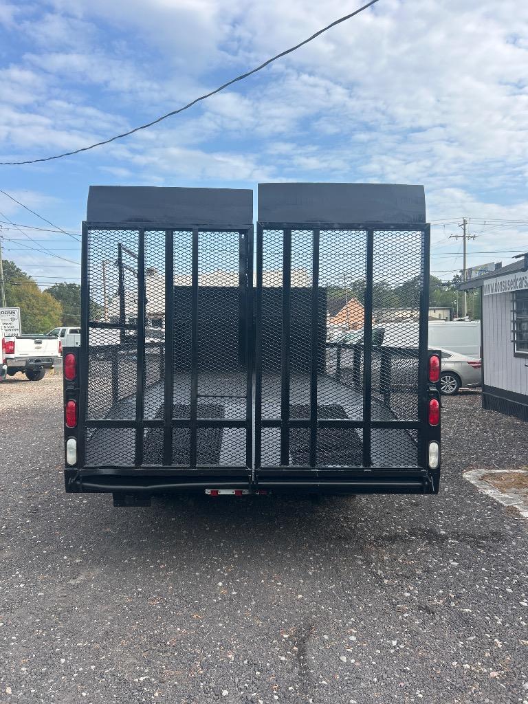 2017 Isuzu NPR HD - $19,990