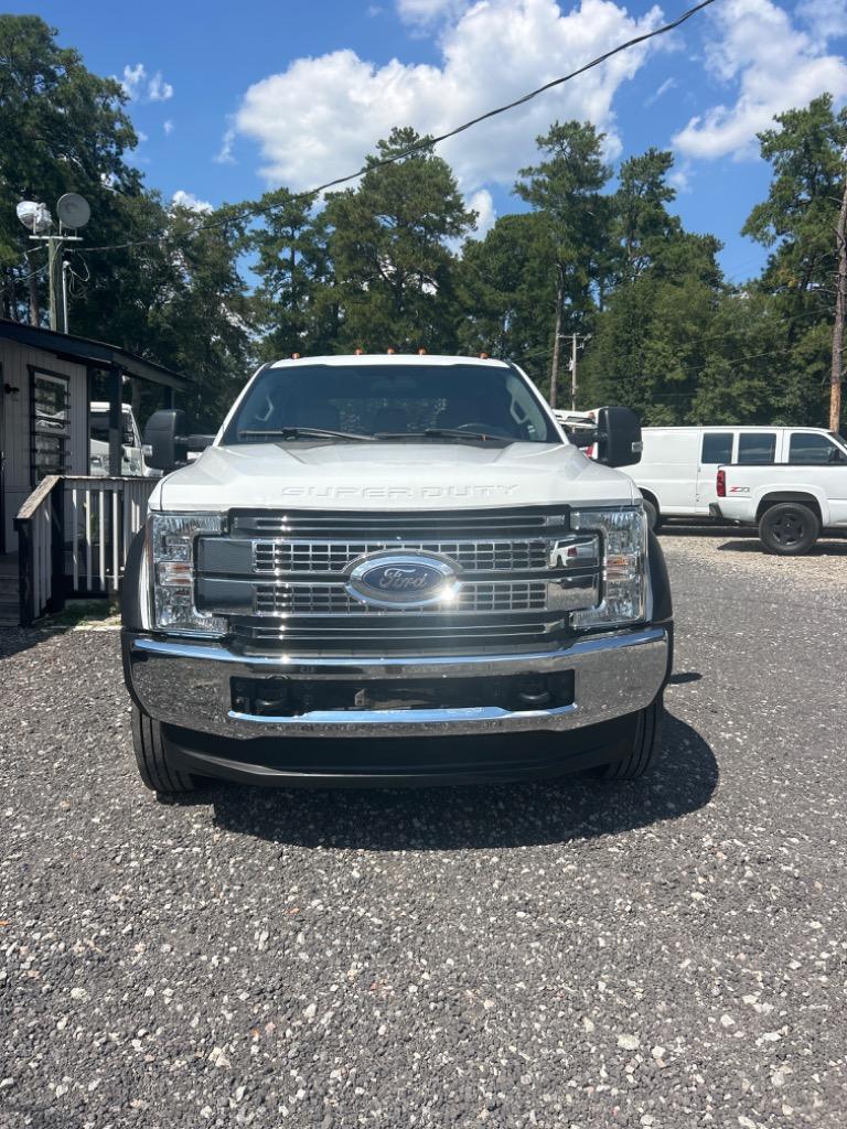 2019 Ford F-450 Super Duty - $42,990