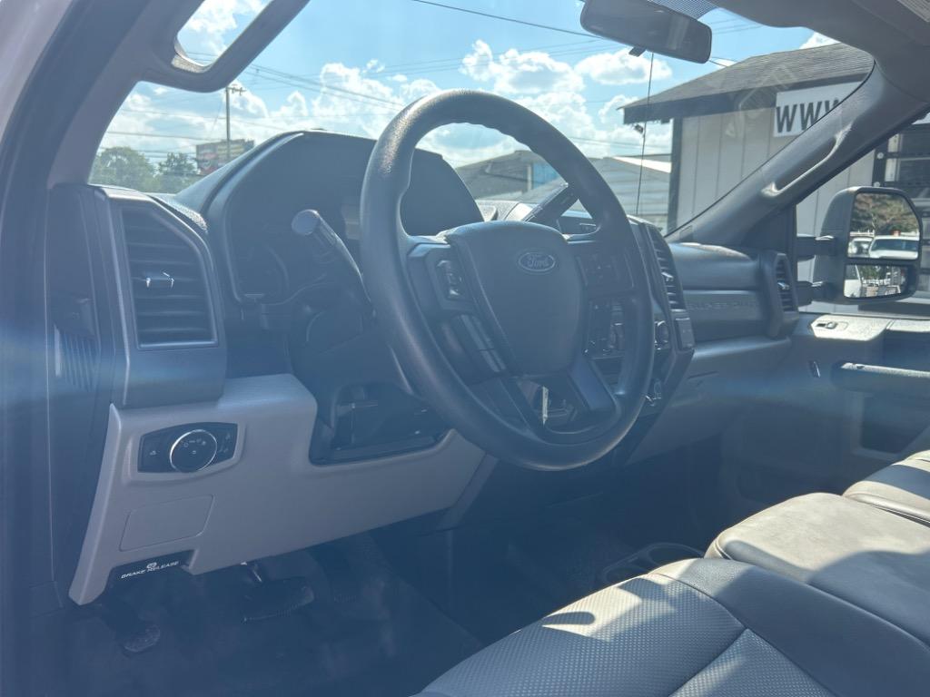 2019 Ford F-450 Super Duty - $42,990