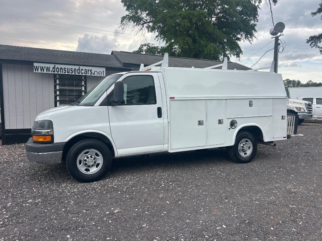 2013 Chevrolet Express - $16,990
