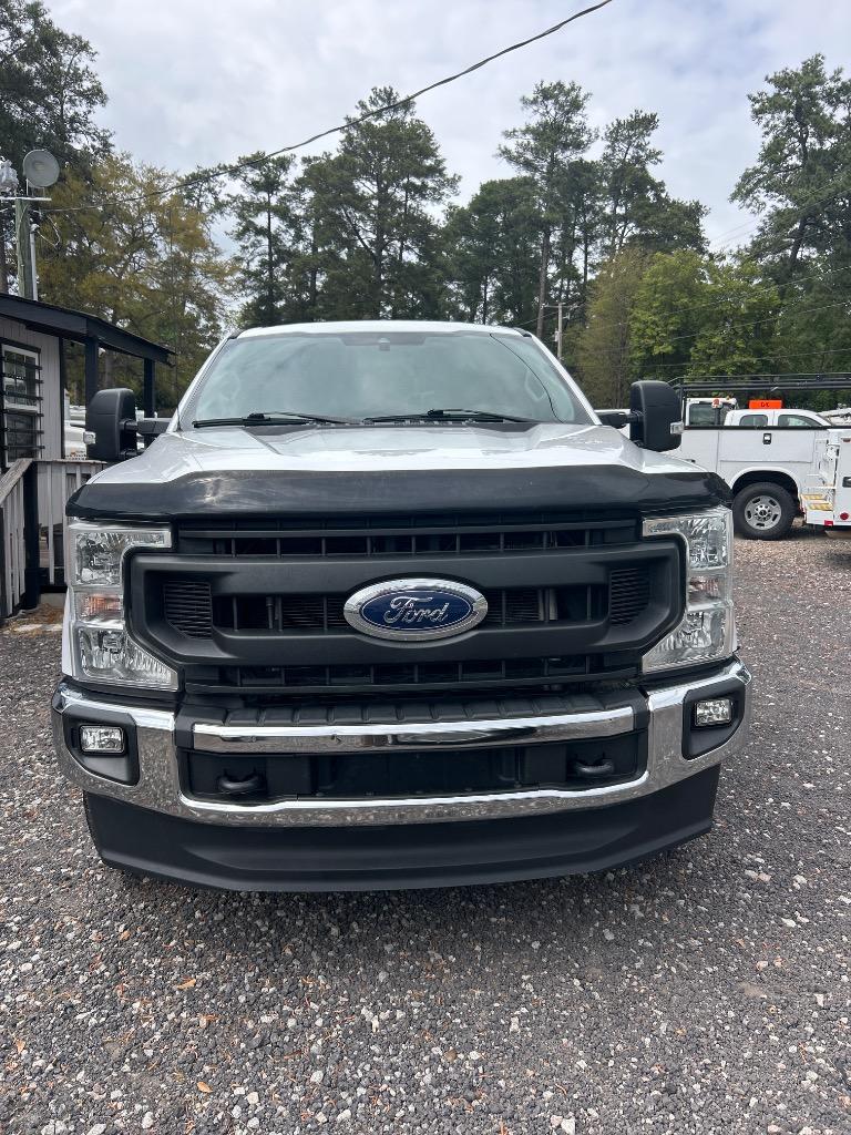 2021 Ford F-250 - $31,990