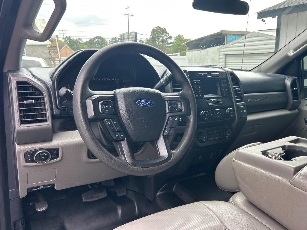 2021 Ford F-250 - $31,990