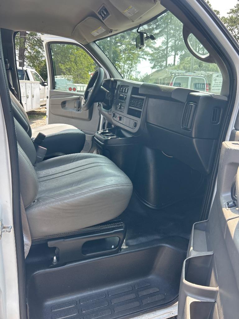 2014 Chevrolet Express - $12,990