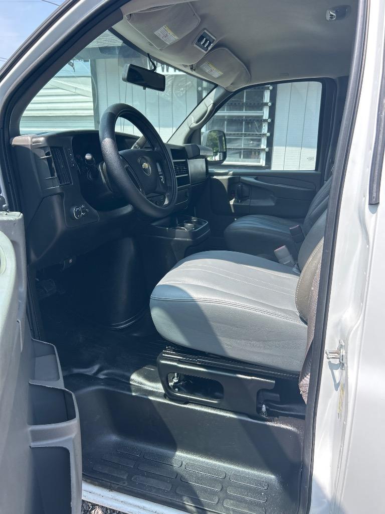 2014 Chevrolet Express - $12,990