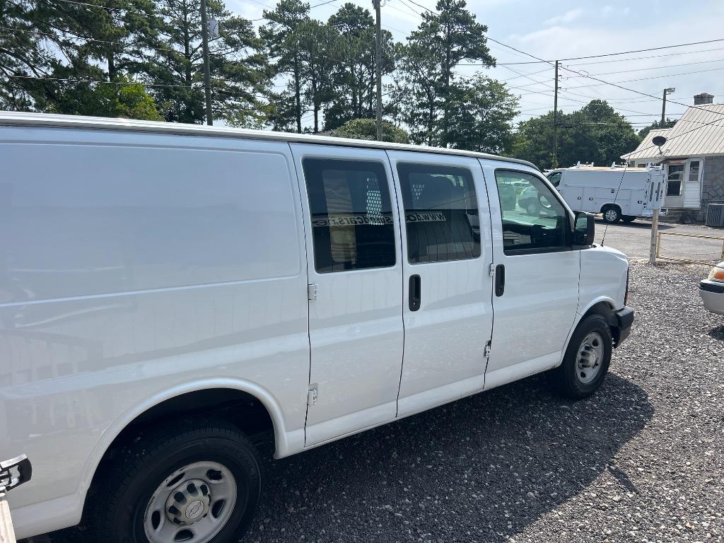 2014 Chevrolet Express - $12,990