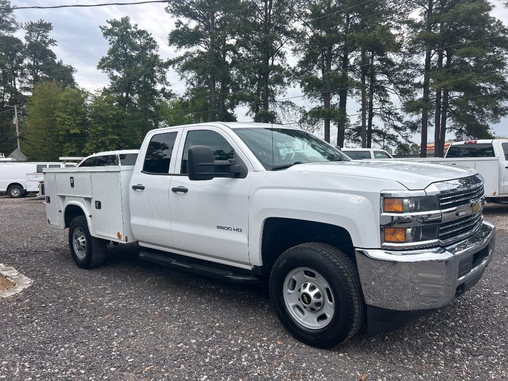 2015 Chevrolet Silverado - $17,990