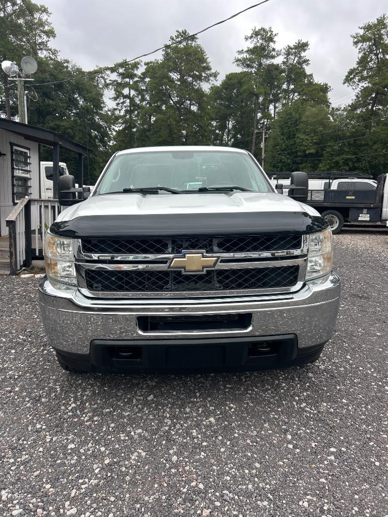 2011 Chevrolet Silverado - $15,990
