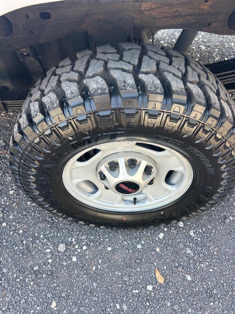 2021 GMC Sierra - $32,990