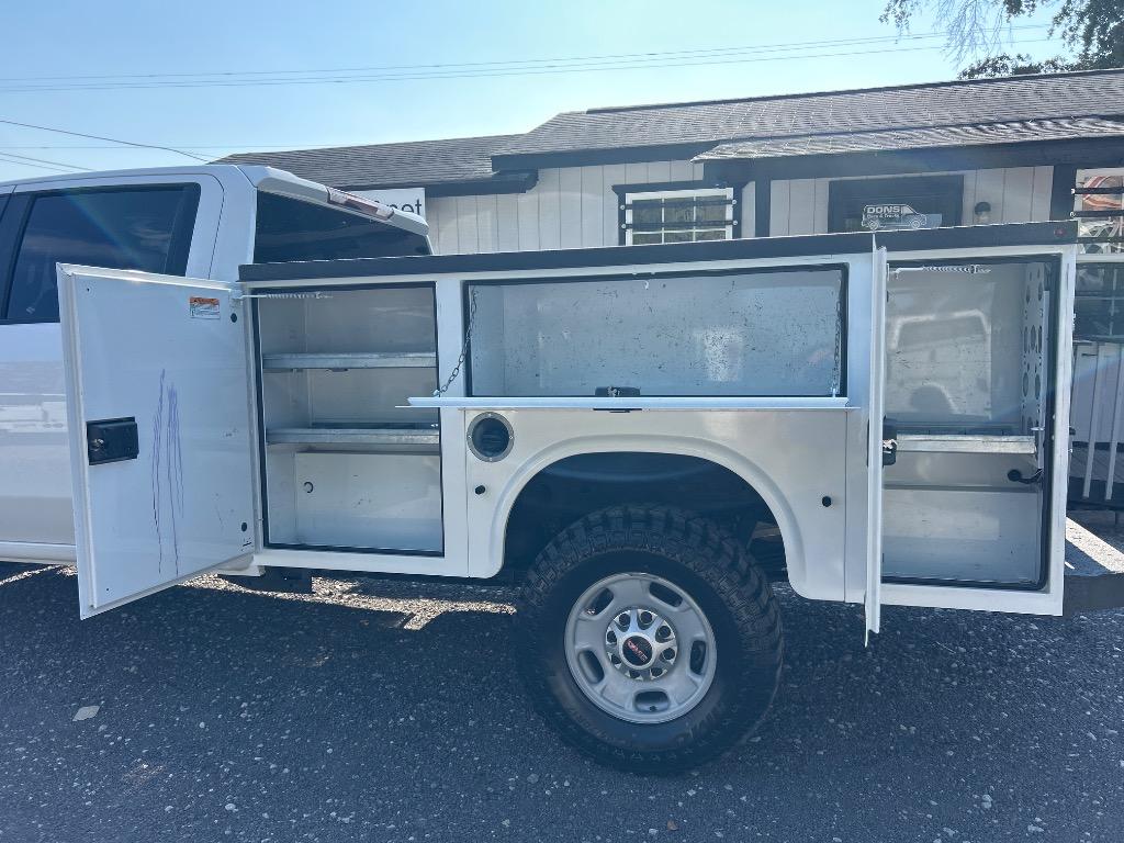 2021 GMC Sierra - $32,990