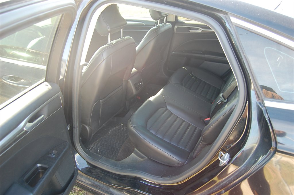 2017 Ford Fusion - $11,000