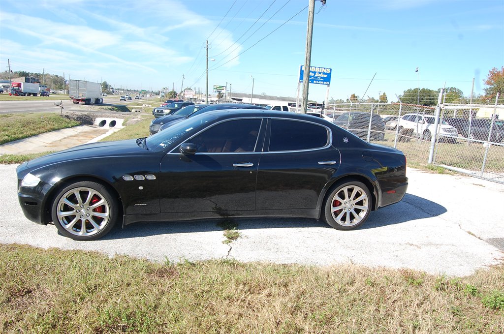 2007 Maserati Quattroporte - $9,000