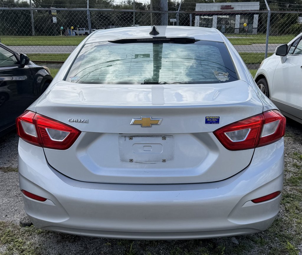 2016 Chevrolet Cruze - $6,995