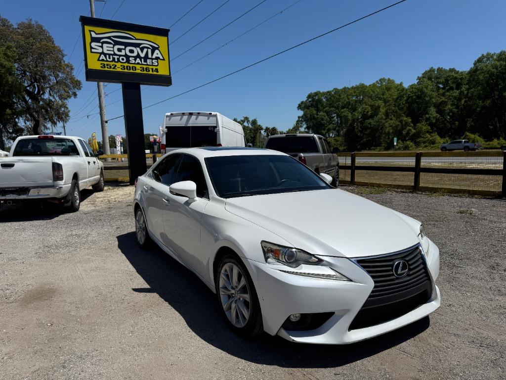2015 Lexus IS 250 photo