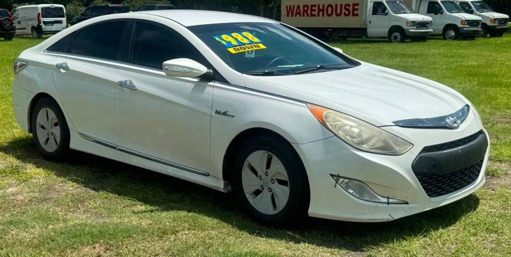 2013 Hyundai Sonata - $6,500