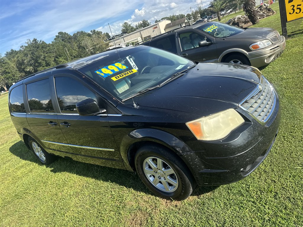 2010 Chrysler Town And Country