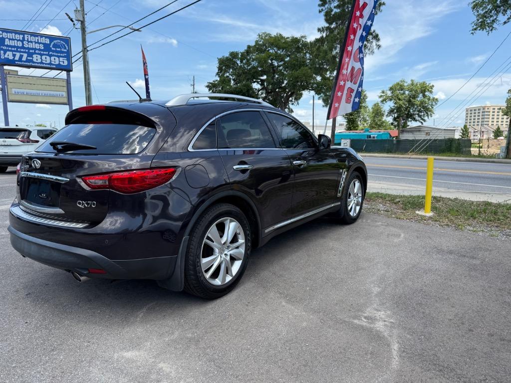 2016 Infiniti QX70 suv photo